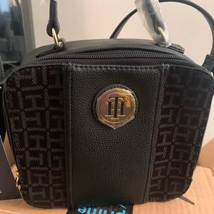 Tommy Hilfiger Bag